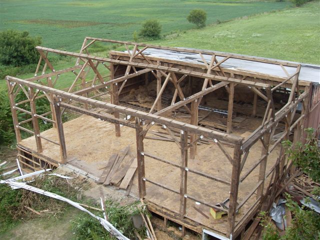 Jan De Jong Frame (30' x 50') / Oak HH Timber Frame